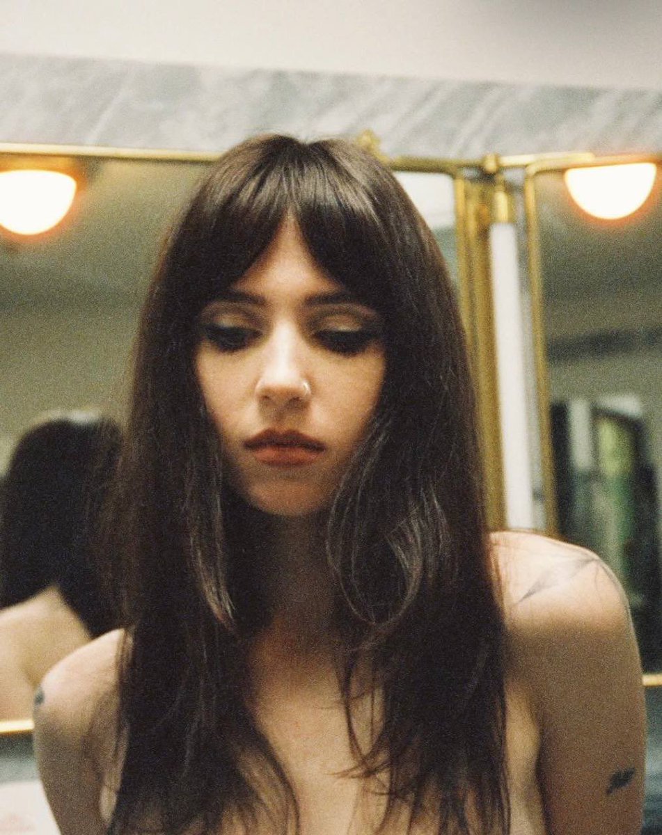 raspberhrriies's tweet photo. clairo ‧͙⁺˚*･༓☾ clairo (≧◡≦) clairo .𖥔 ݁ ˖ clairo ⸜(｡˃ ᵕ ˂ )⸝♡ clairo ⊹₊｡ꕤ˚₊⊹ https://t.co/rQyOSRGvhc