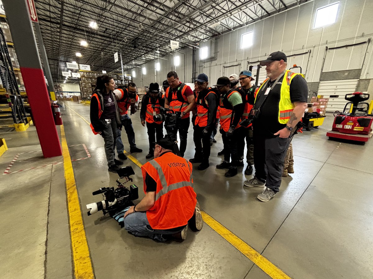 Last week, we had a meeting with a new client who needed three videos produced in an extremely short time-frame for the amount of content and editing required. But we stepped up and delivered! 

Thank you to our talented #ubifire crew for helping to make this production possible!