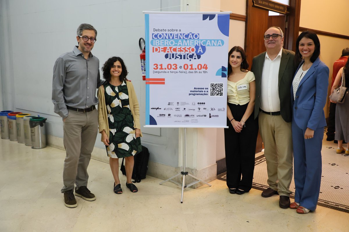 ComjibOficial's tweet image. La COMJIB participó en un debate en São Paulo 🇧🇷 sobre acceso a la justicia ⚖️🌍y el CIAJ 📘, organizado por @DireitodeDefesa —ONG que impulsa un sistema de justicia más igualitario— con apoyo del @mjspgov. #Justicia #CIAJ