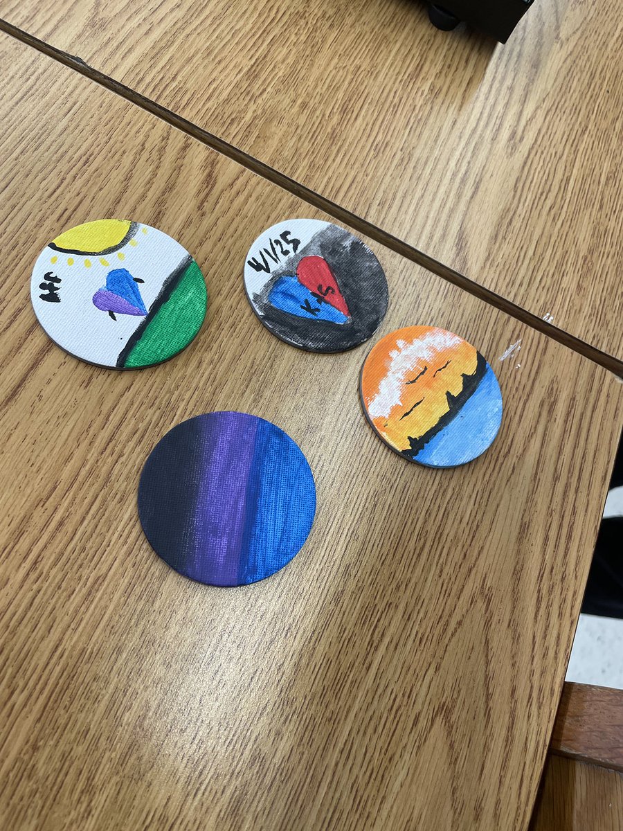 It’s April💐 and we’ll be celebrating National Library Month all month!  Today we are painting mini magnetic canvases! Come by during lunch! 🧑‍🎨👨‍🎨🎨<a href="/bmsdobies/">Brown Middle School</a> <a href="/annvega/">annvega</a>
