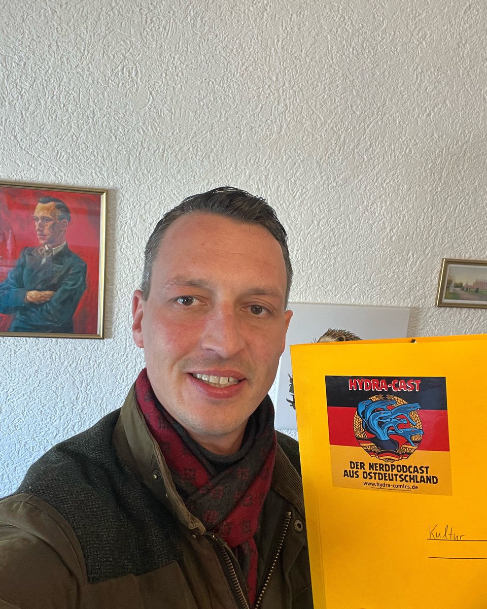 MatthiasMdb's tweet photo. Was ist für euch „deutsche Kultur“? - Diese Frage stellte ich euch vor wenigen Wochen.
Künstler und Kulturschaffende haben mir teilweise ihre Werke zugeschickt: Malerei, Gedichte, Lieder und vieles mehr.
Ich werde jedem von euch möglichst zeitnah antworten! https://t.co/ez2fbyCTPI