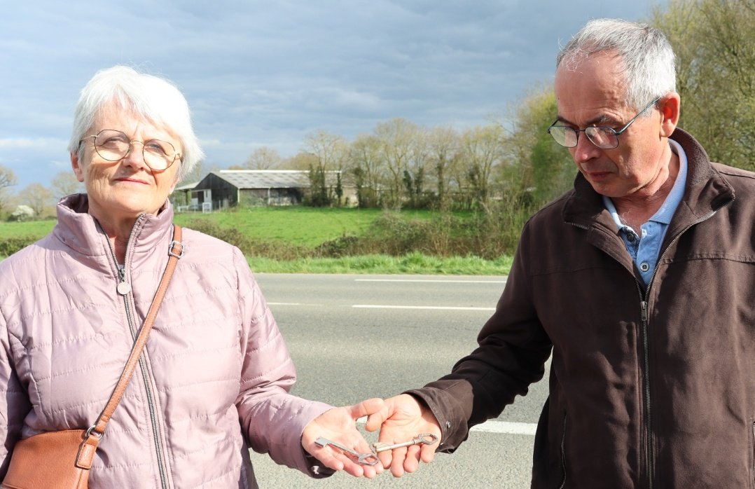 [#Solidarité] Pour aider à la reconstruction de leur exploitation victime de squatteurs, nous appelons au soutien de la famille Garanger ! Contribuez SVP à la cagnotte « Soutenir l'exploitation Garanger après une escroquerie » 😉 👉 gofundme.com/f/soutenir-lex…
