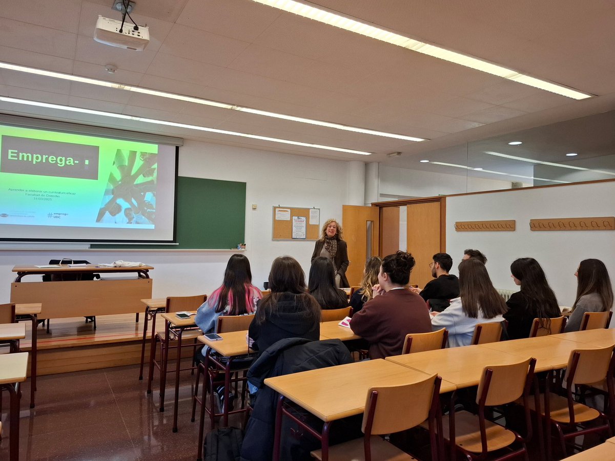 Facultade Dereito UDC tweet media