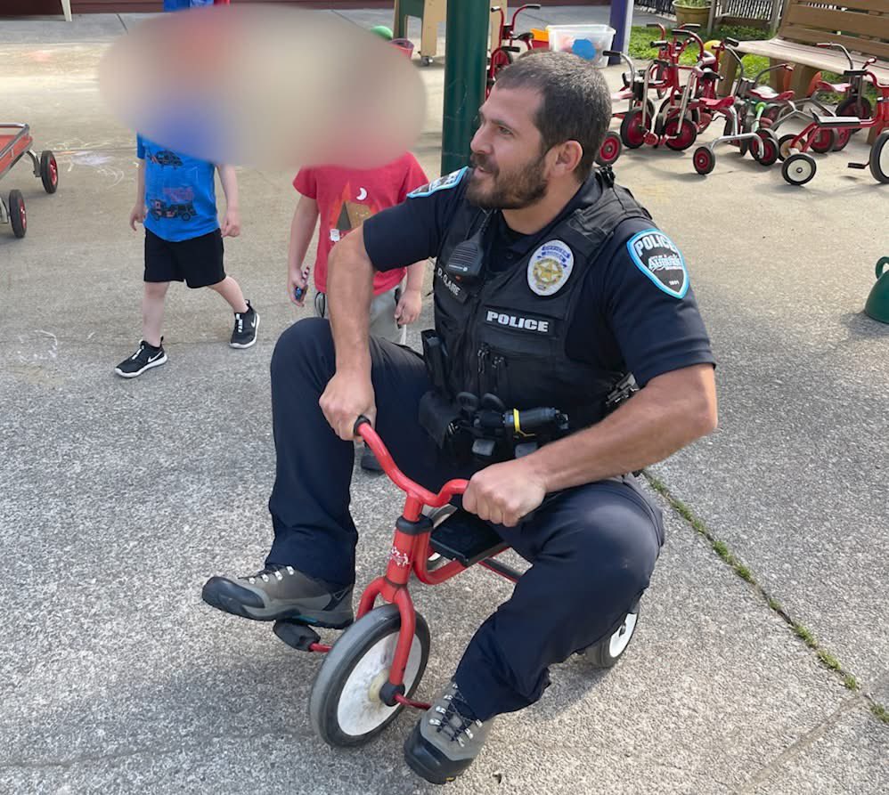 Auburn WA Police Dept tweet media