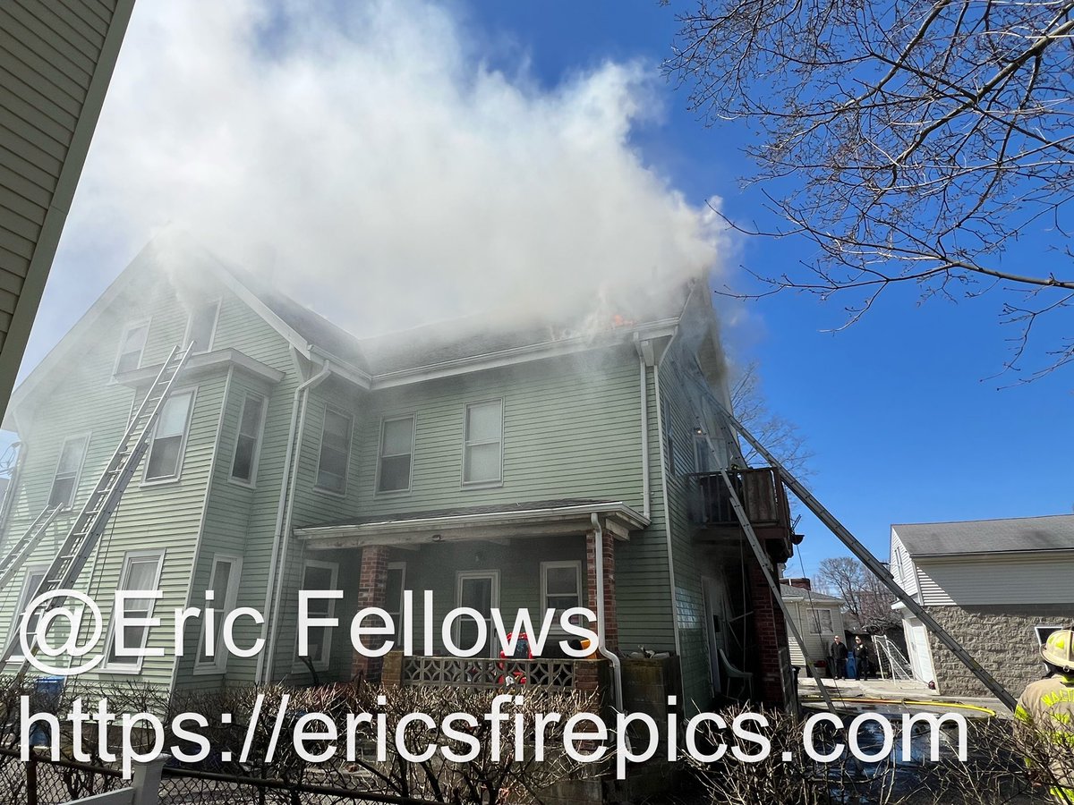 Update from the 3rd alarm in Waltham, Mass on High St. <a href="/ctfirephoto/">CT Fire Photo</a> <a href="/NFirenews/">Northeast Firenews</a>