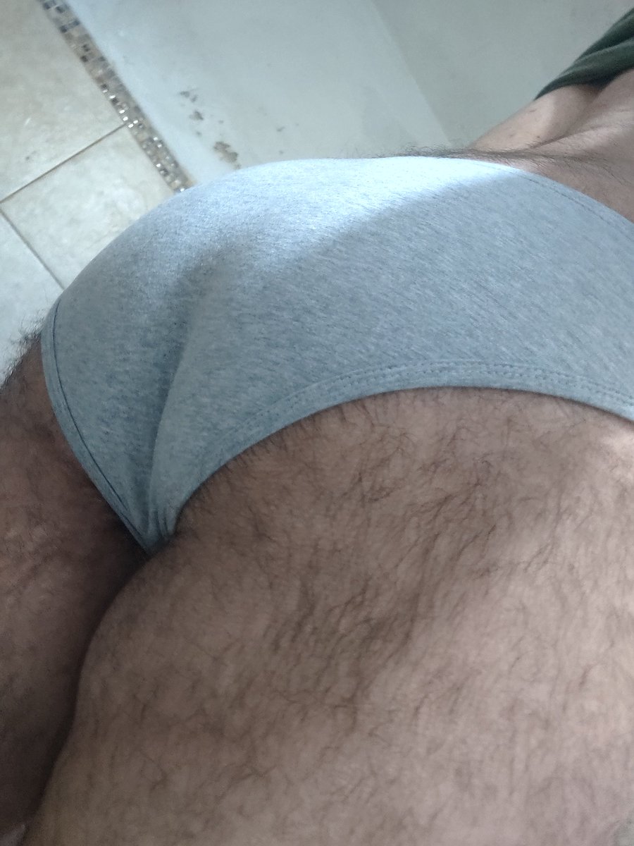 Omar2016405's tweet photo. @Difundexxxgay 🏳️‍🌈Mi pequeño aporte🤏🏻 https://t.co/9GqvVb3kwD
