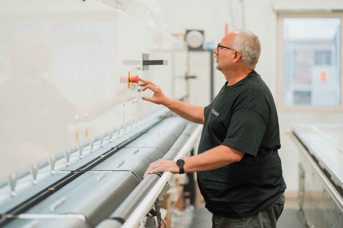 TaliusScreens's tweet photo. The right team is the foundation of any high-quality product. At Talius, we’re building a team that’s driven by innovation, dedicated to excellence, and passionate about creating industry-leading solutions. https://t.co/UQE6KgBMsN #talius #rollshutters #HabitatScreens https://t.co/2cywXIbS6y