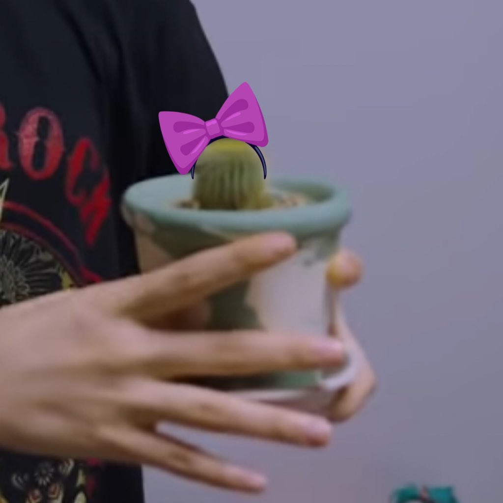 picsofsio's tweet photo. everything to know about watermelon of upcoming girl group ablume! 🧵

#watermelon #수박 #ablume #어블룸 https://t.co/8lq75Z5lbJ