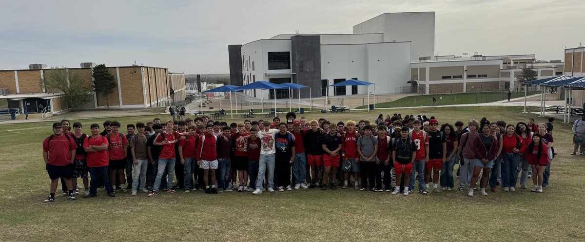 Our hearts are with your Portales. #webleedred