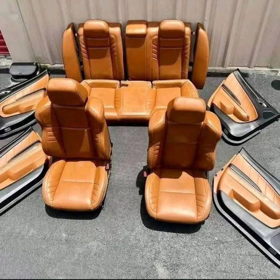 hellcatautoshop's tweet photo. Always in Stock @hellcatautoshop #hellcat #carbonfiber #srt #hellcat #hellcatautoshop #trending #carparts #autoparts #oemparts #brandnew #dodgechallengersrt #dodgeram #dodgechargerhellcat #musclecars #supercharged #v8engine #v8 https://t.co/G2XxGvjsAG