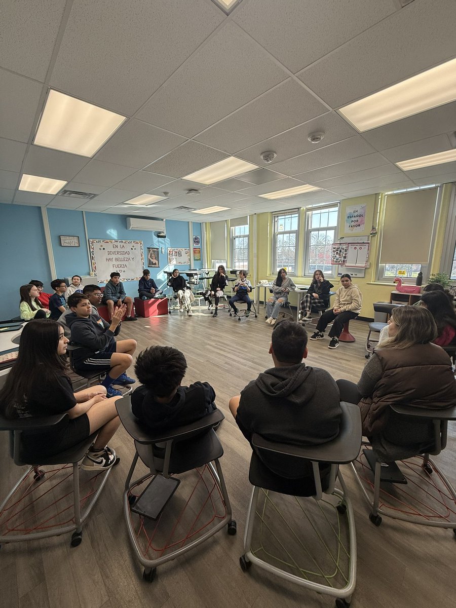 Mineola UFSD tweet media