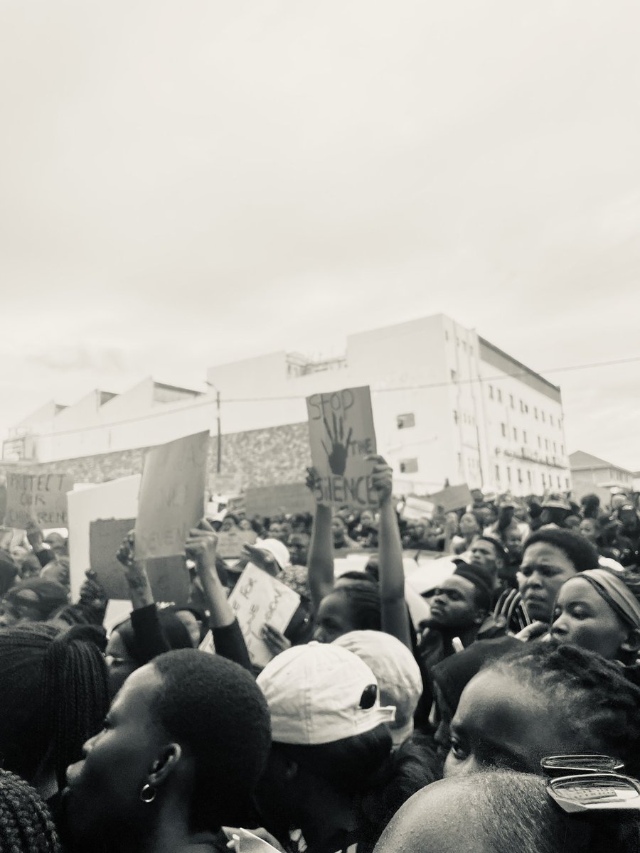 Khazimla03's tweet image. The protests won’t be in vain #justiceforcwewe