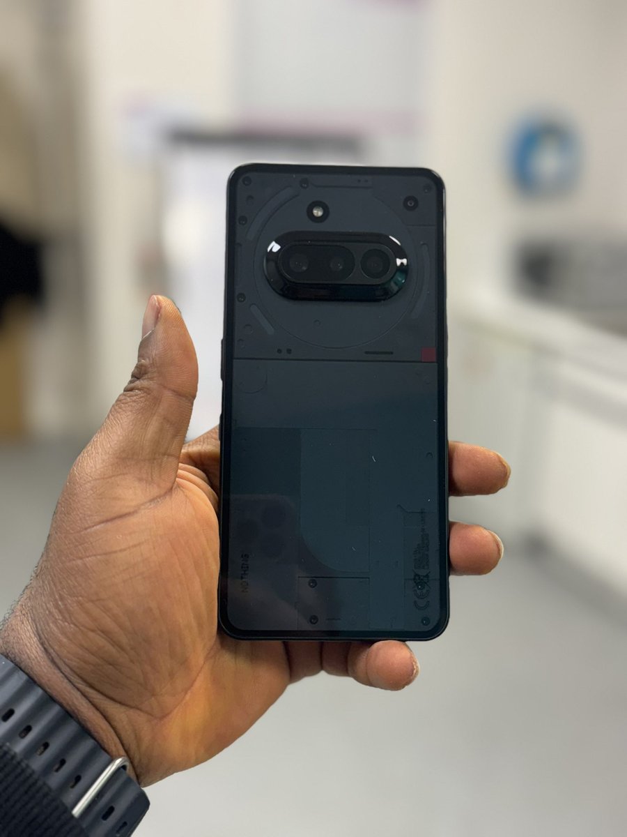 Tell me what you think about the NOTHING phone.