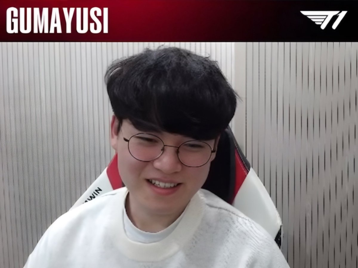 arim_011's tweet photo. Happy to see #DOFG streaming today!
(Tbh worried till the end that it might be an April Fools prank 😅)
Gotta wake up early, so…
Here’s some more smiley faces of #Faker #Doran #Oner #Gumayusi!
Good night! ✨🍀 https://t.co/kQoa7zt0G3