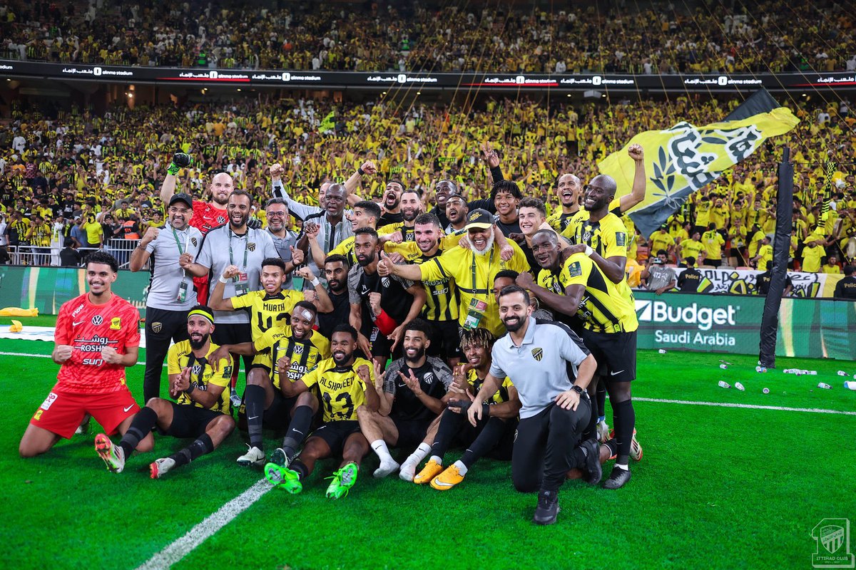 على النهائي 🐅🖤💛