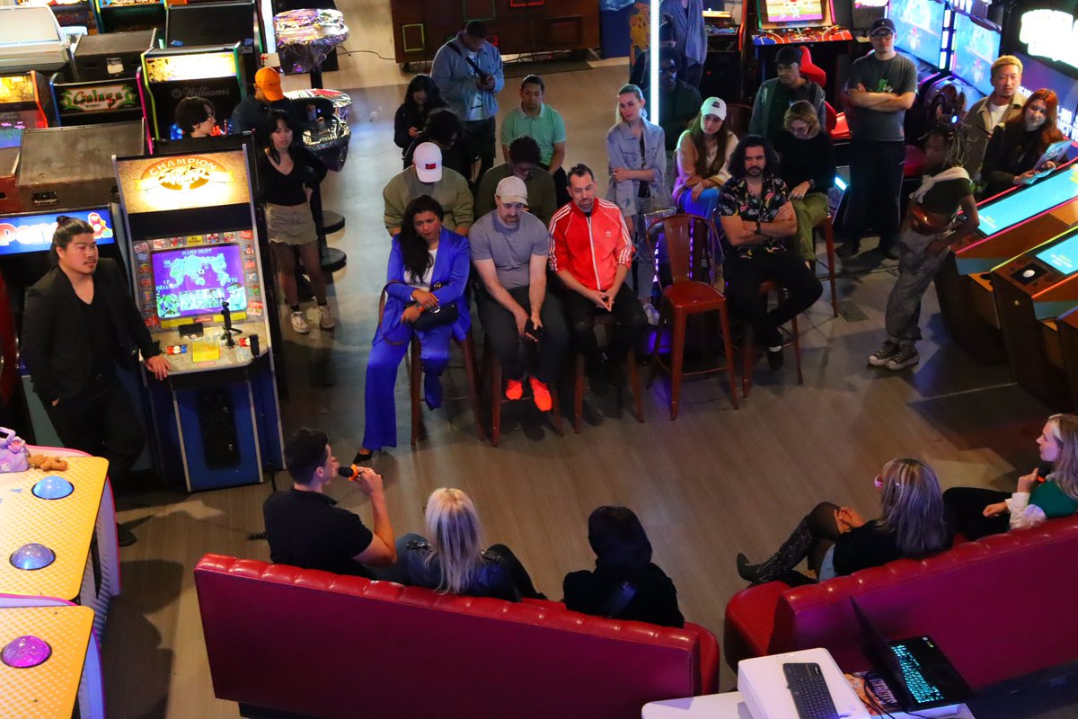 Pics from our panel with LA Interactive — a new XR event series hosted by <a href="/pixelcanvasinc/">Pixel Canvas</a> <a href="/ALTERRAGELABEL/">ALTERRAGE</a> <a href="/LavaWeb3/">Lava Web3</a> and @endlessriver_irl at <a href="/twobitcircus/">Two Bit Circus</a>!