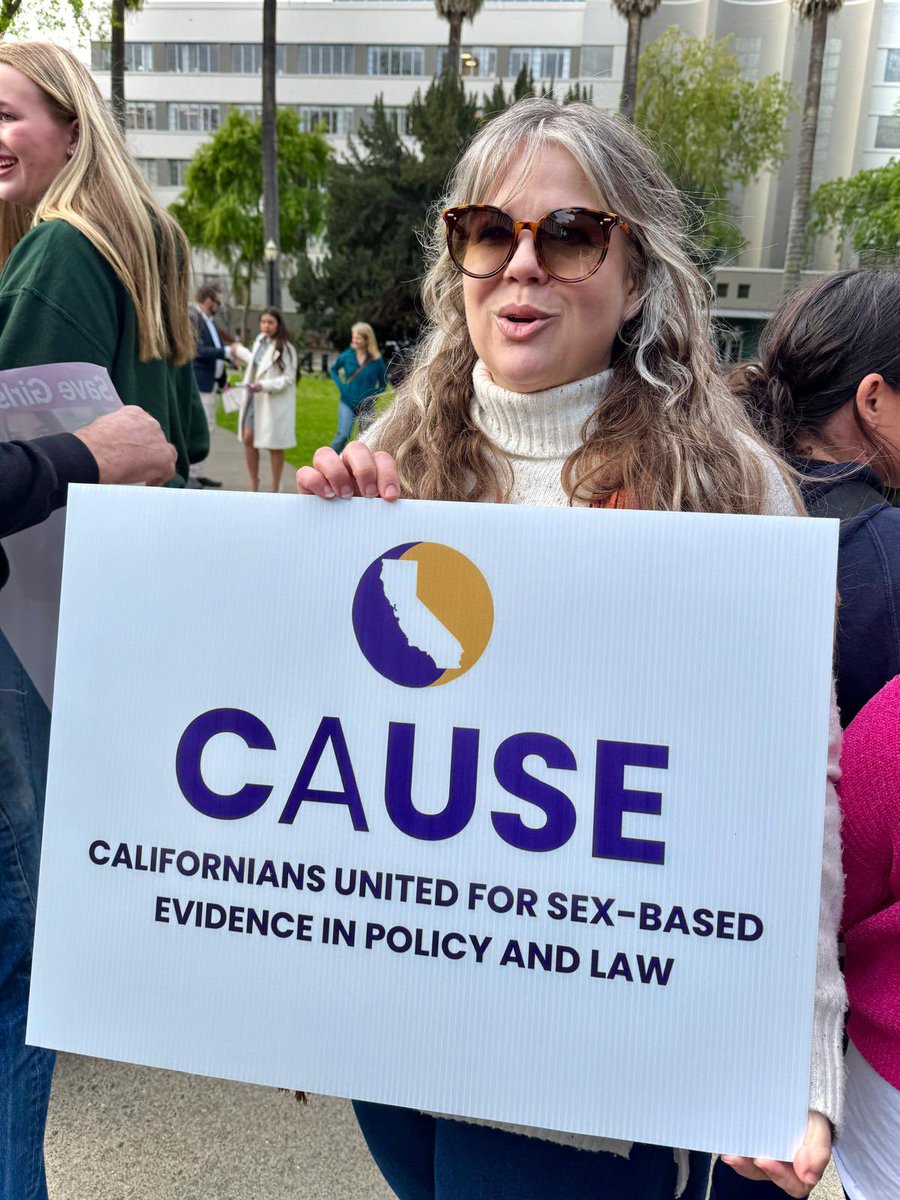 WomenAreReals's tweet photo. Please follow this new org!  They showed up in good numbers to support female athletes. I look forward to see what they accomplish. 🎉

@CAcause25 https://t.co/urgPuTvpFq
