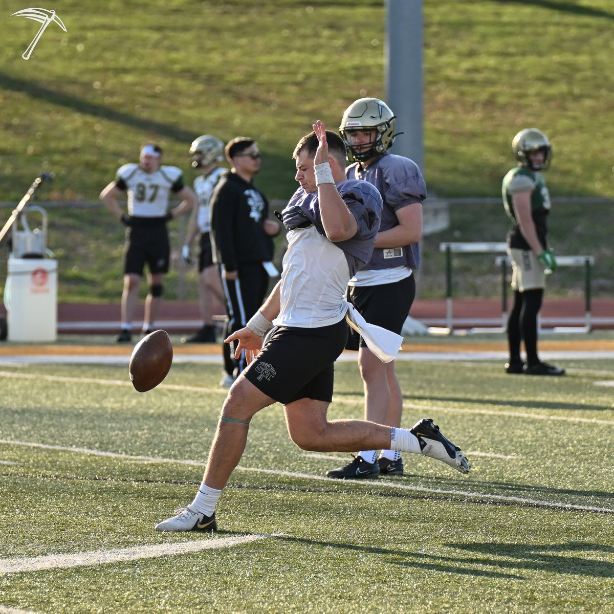 S&T Football tweet media