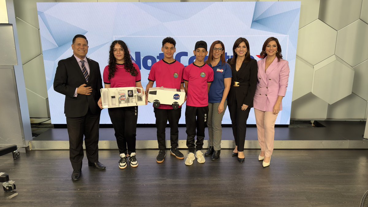 ¡Éxitos a los estudiantes de escuela intermedia segunda unidad Bayamoncito #AguasBuenas <a href="/EDUCACIONPR/">Dpto. de Educación</a> que van a representar a #PuertoRico en <a href="/NASA_Johnson/">NASA's Johnson Space Center</a> #Houston #Texas en la competencia NASA HUNCH con proyecto lunar 🌕 la próxima semana! <a href="/NoticentroWAPA/">NotiCentro</a>
👍 IMPORTANTE: Donativos