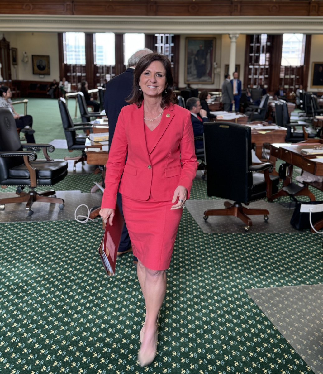 AngelaPaxtonTX's tweet image. Today I passed Senate Bill 207 out of the Texas Senate. This is my bill that officially allows doctor appointments for mental health to be an excused absence in our Texas schools! 

#txlege #supportstudents #mentalhealth