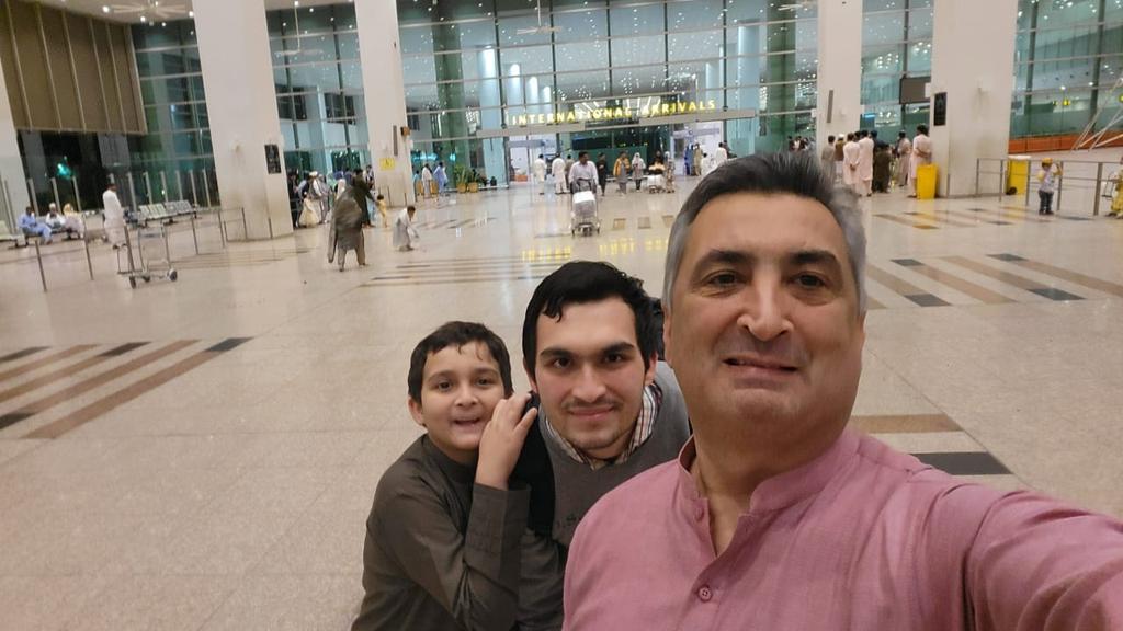 Amn Moinuddin tweet media