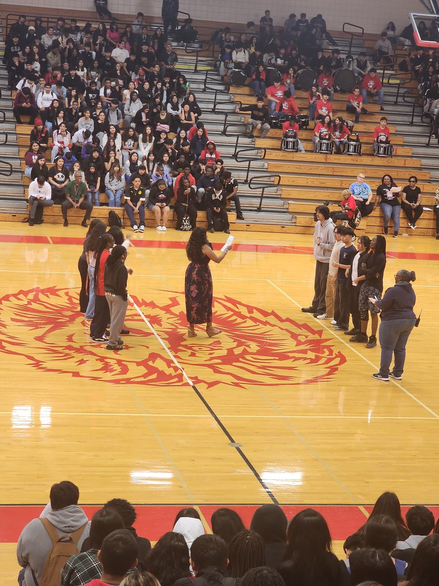 ATHSCounselors's tweet photo. 2025 STAAR Pep Rally 🦁❤️
#Weareready #athscounselors #finishlinefocused https://t.co/AaOluAn2os