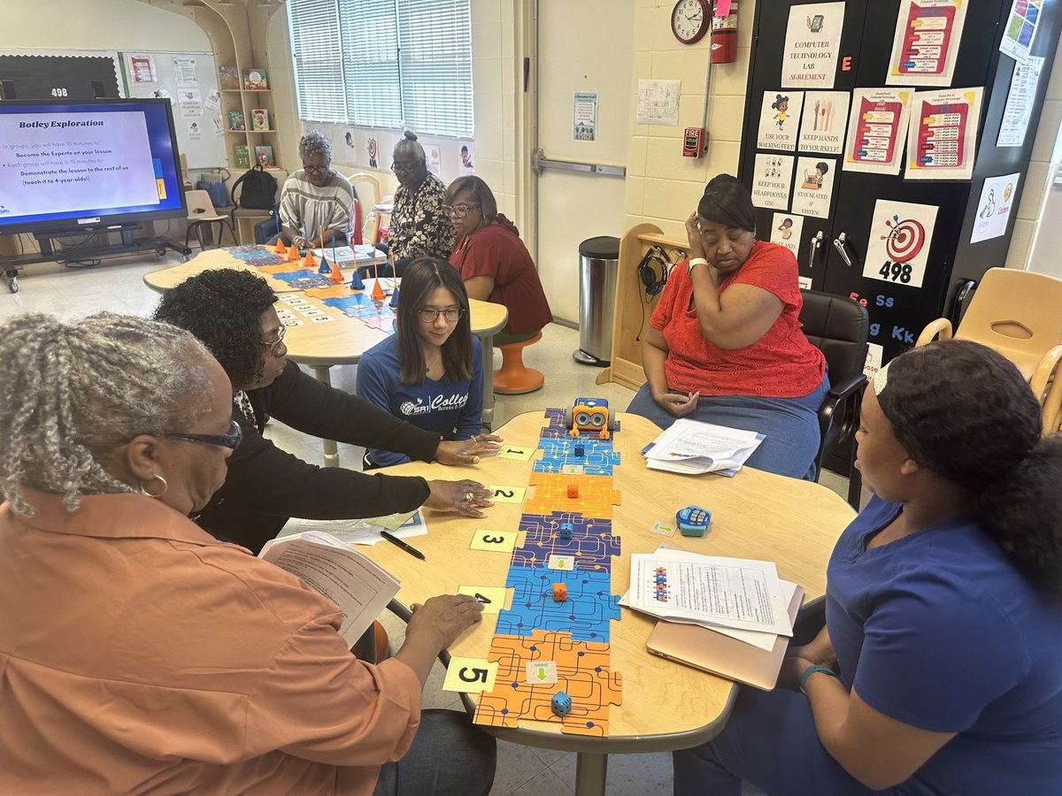 ✅ Week 3 of Botley 2.0 Course Complete! 🤖➕ Simple Programming Meets Math!
This week, teachers at Forest Community Head Start explored lessons that teach basic coding skills with Botley 2.0 while reinforcing math concepts through hands-on problem-solving. 🧠💡