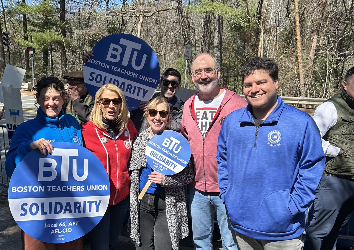 BostonTeachersUnion (@btu66) on Twitter photo The BTU stands in solidarity with the non-tenure track professors <a href="/WOAWUAW/">WOAW-UAW</a> at Wellseley College who are fighting for their first FAIR contract. BTU Staff members joined <a href="/UAW/">UAW</a> President <a href="/ShawnFainUAW/">Shawn Fain</a> & AFA-CWA President <a href="/FlyingWithSara/">Sara Nelson</a> on the picket line this afternoon! The BTU stands in solidarity with the non-tenure track professors <a href="/WOAWUAW/">WOAW-UAW</a> at Wellseley College who are fighting for their first FAIR contract. BTU Staff members joined <a href="/UAW/">UAW</a> President <a href="/ShawnFainUAW/">Shawn Fain</a> & AFA-CWA President <a href="/FlyingWithSara/">Sara Nelson</a> on the picket line this afternoon!