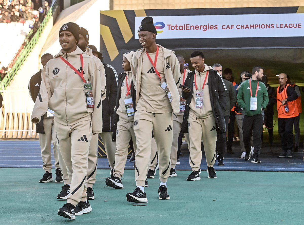 🏆 #TotalEnergiesCAFCL QF 1st Leg

📌 Stade du 5-Juillet-1962

⚫️⚪️🔴⭐️
#OrlandoPirates
#OnceAlways