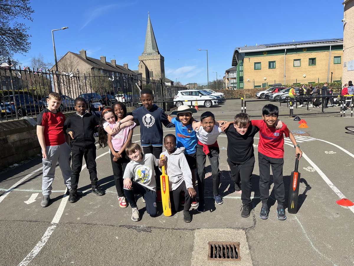 Thanks to <a href="/CricketScotland/">Cricket Scotland</a> - our P6 group have LOVED their lunch time club! 🏏