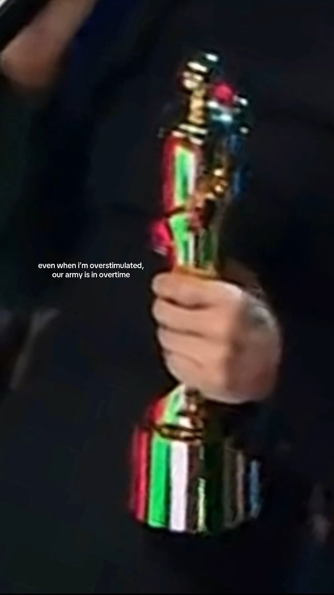 nemahsis's tweet image. i won 2 Juno’s last night 🙂‍↔️