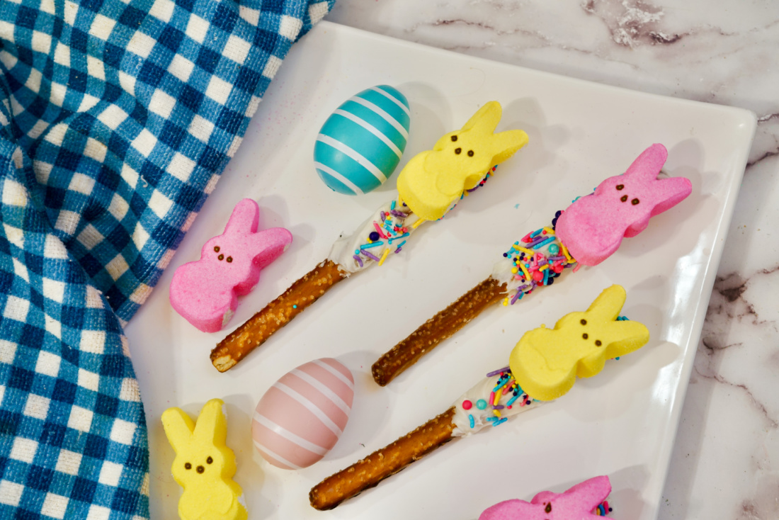 Sweet and Savory Morsels (@swtnsvrymorsels) on Twitter photo Need a quick, cute, no-bake Easter treat? These Peeps Pretzel Rods are made with just 4 ingredients and come together in minutes. #PeepsPretzelRods #EasterTreats #NoBakeRecipe sweetandsavorymorsels.com/peeps-pretzel-… via <a href="/SwtNSvryMorsels/">Sweet and Savory Morsels</a> Need a quick, cute, no-bake Easter treat? These Peeps Pretzel Rods are made with just 4 ingredients and come together in minutes. #PeepsPretzelRods #EasterTreats #NoBakeRecipe sweetandsavorymorsels.com/peeps-pretzel-… via <a href="/SwtNSvryMorsels/">Sweet and Savory Morsels</a>