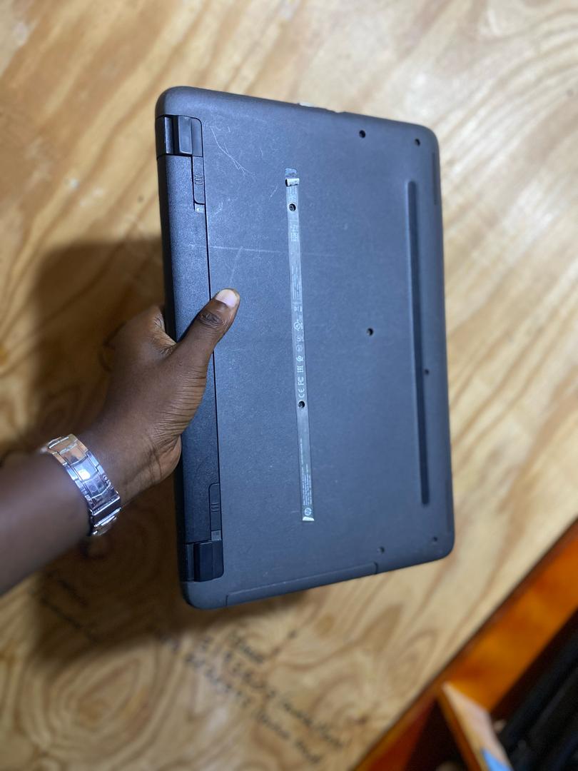 bigi_tech's tweet photo. HP 250 G4
RAM 8GB
HDD 500GB
Core i3
Tsh. 299,999/=✅✅ badala ya Tsh.350,000/=❌❌
Piga/Tuma sms/Whatsapp 
0628722382
0696488512 https://t.co/pk1WUpP2Ny