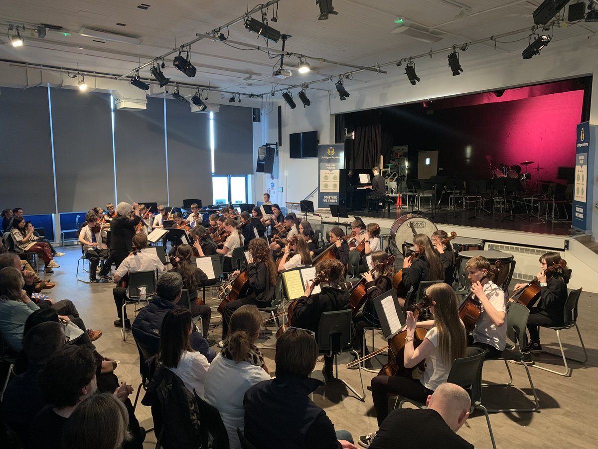 It’s the Spring Concert! 🌼 and the last concert of the the year. Starting us off is our String Orchestra 🎻