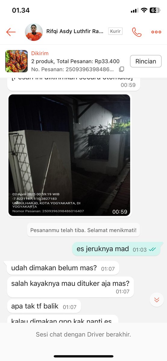 playwithhh's tweet photo. gua mesen cumi es jeruk yang dateng malah nasi ayam geprek anj, nunggu juga lama, gak jelas ini orang, driver pas dateng pake motor aerox ga terlalu gua perhatiin orangnya -jogja https://t.co/EX9ePYqJTc