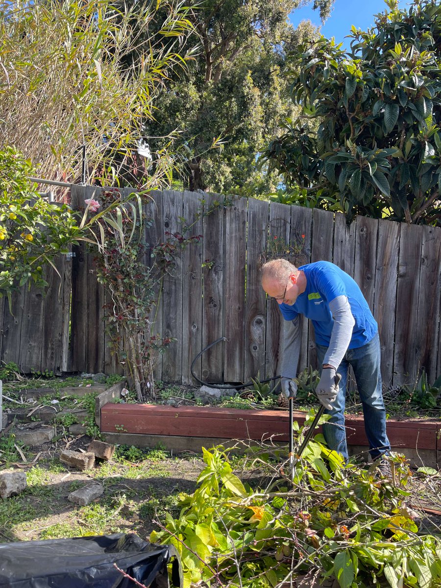 A huge heartfelt thank you to @citynationalbank for partnering with us for #WomenBuild 2025 and showing up in a big way! 🛠️🌟

#AffordableHomeownership #CorporatePartners #SocialImpact #Volunteering #CorporateSocialResponsibility