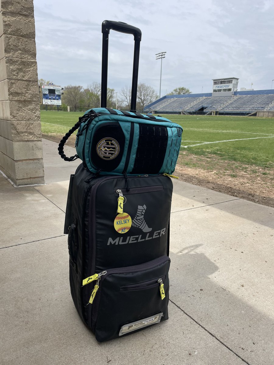 Kelsey Hudson tweet media