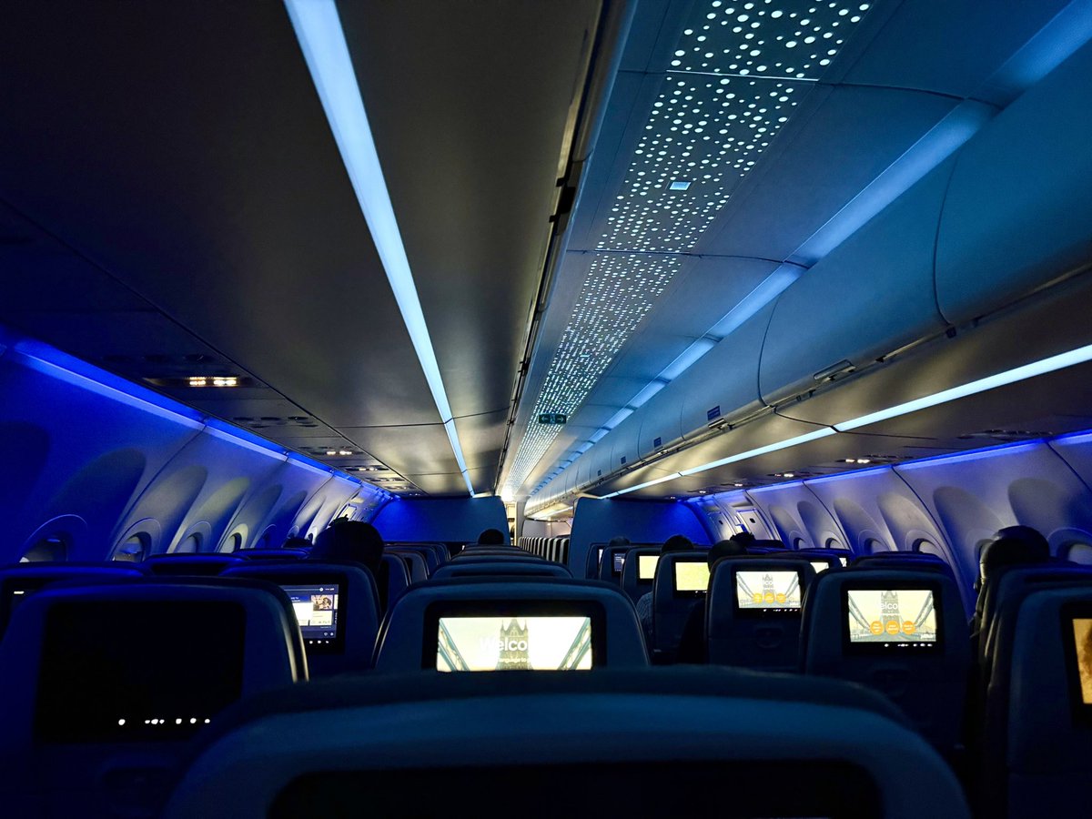 Flew <a href="/JetBlue/">JetBlue</a> home from Boston to London Heathrow last night onboard their A321neo. A really good onboard experience, made even better by the fact my ticket only cost £61 one way! ✈️