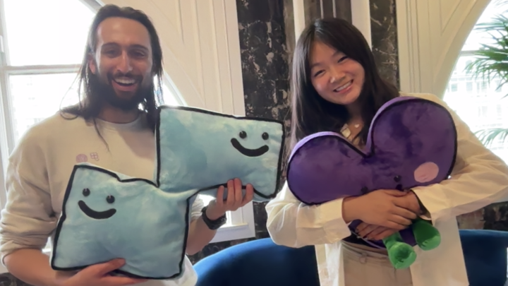 kelly hu tweet media