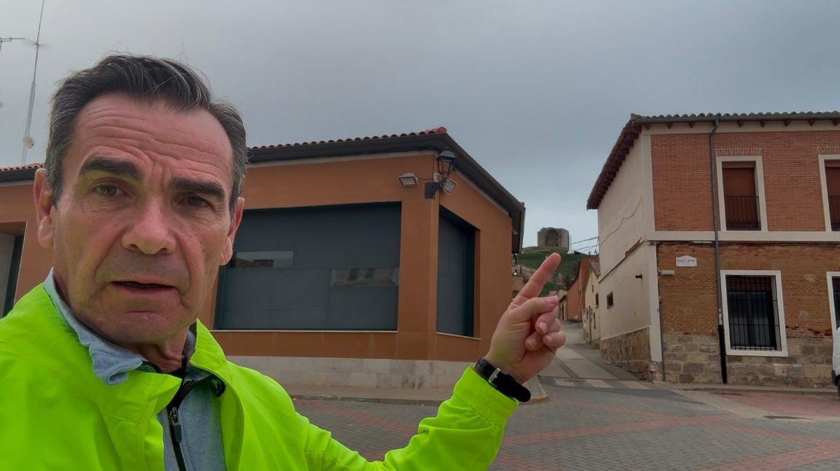 ArepaMotaXXi's tweet photo. El Camino De Santiago del Sureste ha puesto en muchas ocasiones a Mota del Marqués en el mapa. Eramos desconocidos para muchos y ahora llegan a Mota y llegan a casa. Somos camino, somos acogida y hospitalidad, por eso,nos eligen para descansar.Gines peregrino y amigo, bienvenido! https://t.co/sc8aw8D2cz