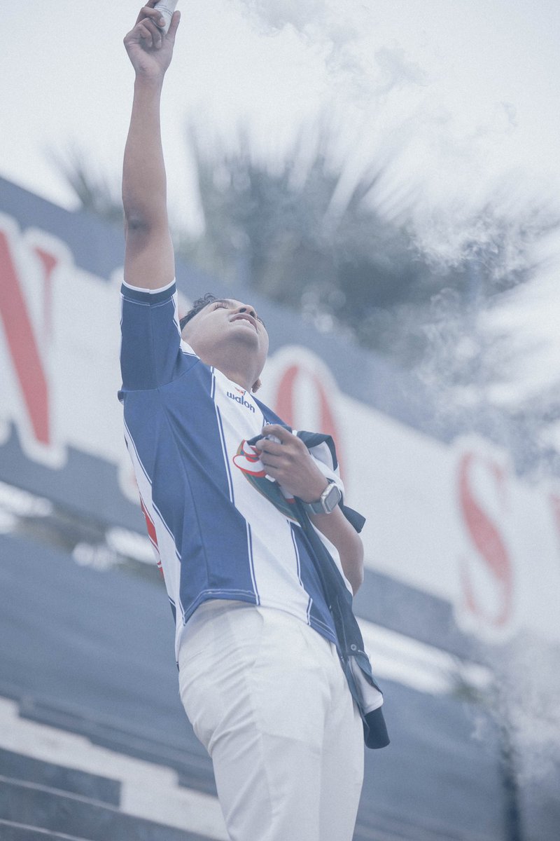 jesus92JM's tweet photo. @MovistarDeporPe Arriba alianza 💙 https://t.co/yOd6V1jtFd