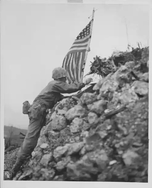 USMC's tweet image. #Marines, @USNavy Sailors &amp;amp; @USArmy Soldiers landed on Okinawa on this day 80 years ago, securing the island after 3 months of intense battle over treacherous terrain. Today, the bravery &amp;amp; sacrifice of these service members remains an integral part of the Corps' proud legacy.
