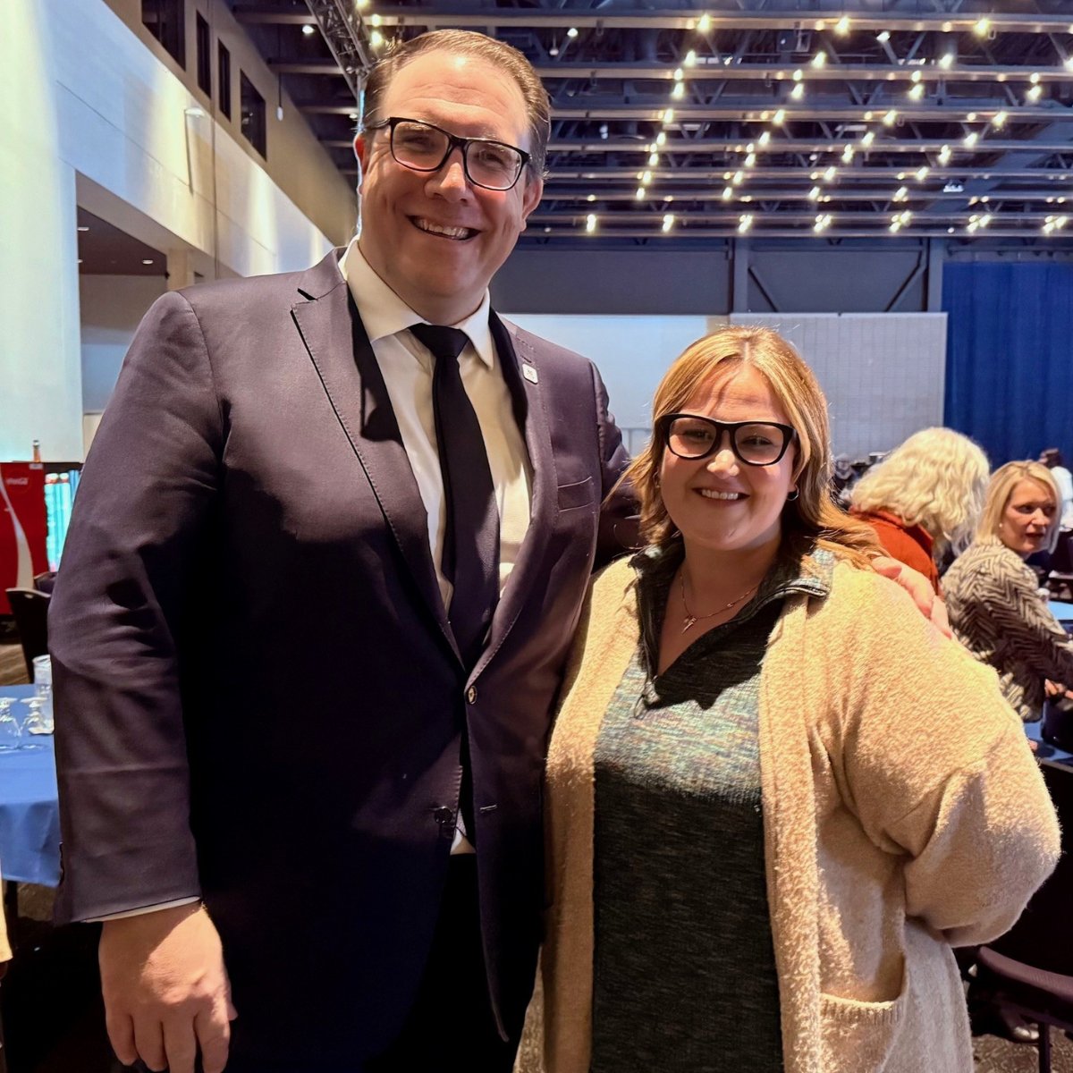 FCSSAAoffice's tweet photo. “Building relationships and strengthening advocacy! It was great to connect with Minister Nixon at the ASCHA Conference to discuss the vital role of FCSS in supporting Alberta communities." Kayla Blanchette, FCSSAA President
#FCSS #FCSSAA #fcssStrongerTogether #Advocacy https://t.co/YTt8bP7sdn