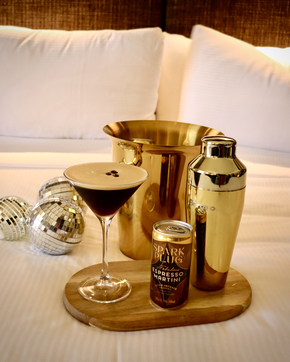 They say breakfast in bed is the ultimate treat…..so we went all out with something extra special. 

Comment below and we’ll tell you our secret 🤫

#espressomartini #cocktailtime
#HotelLife #LuxuryHotel #HotelRoom #TravelInStyle