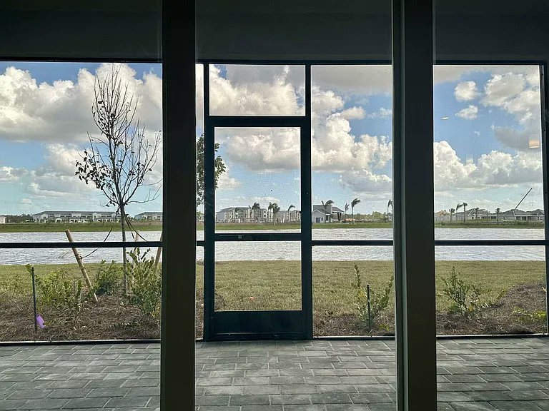 今月爆料 第六弹：付牧师原来在佛罗里达的punta Gorda同一个小区还有一套房子，市值40多万美元。