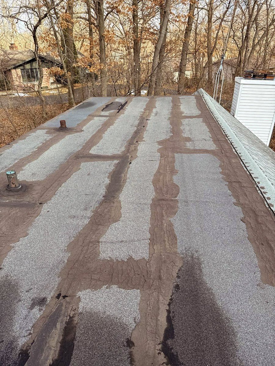 ExteriorsTotal's tweet image. We were going to prank you by saying we’re offering ‘DIY roofing kits’ this month. But honestly, some of you might have actually tried it. So let’s just agree—roofing is best left to the professionals. 🏠🛠️ #NoDIYDisasters #TotalProtection