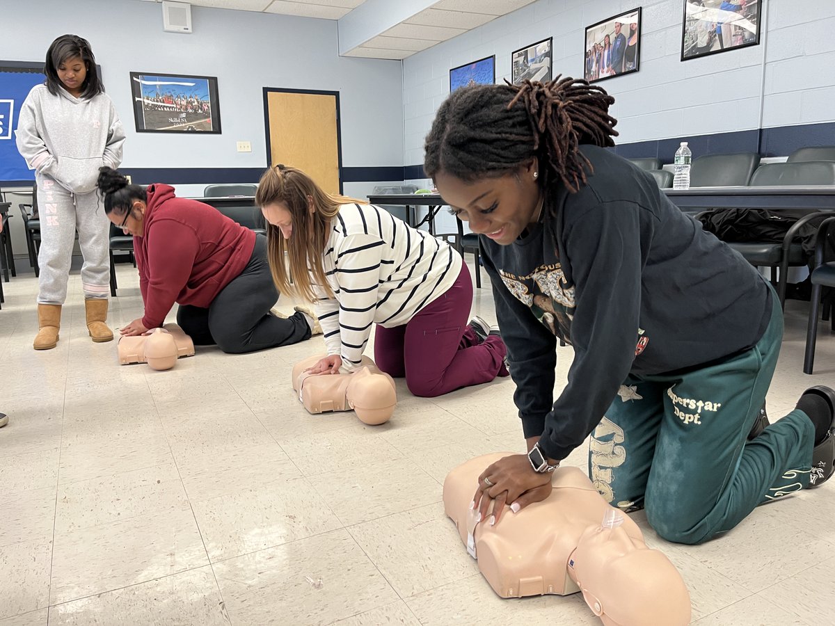 Learners in our Practical Nursing (LPN) Adult Education program are ready to save lives as they learn CPR - a lifesaving skill. Our learners join Stefanie Rosenthal of Prepared for Life CPR to become certified in child/adult/infant CPR &amp; AED.

Learn more: RocklandBOCES.org