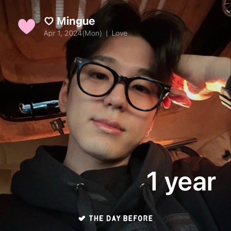 Hoje faz um ano que o Kim Mingue está no exército 😭😭  volta logo!!