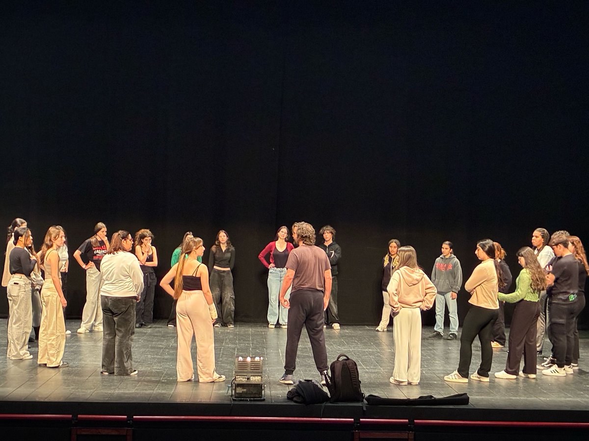 EscènicBaixPenedès (@epenedes) on Twitter photo Avui, l'alumnat de l'<a href="/EPenedes/">EscènicBaixPenedès</a> ha participat en la III Jornada d'Ensenyaments Teatrals de Tarragona al Teatre Tarragona. Hi han representat un fragment de "Lo Rei Micomicó". Avui, l'alumnat de l'<a href="/EPenedes/">EscènicBaixPenedès</a> ha participat en la III Jornada d'Ensenyaments Teatrals de Tarragona al Teatre Tarragona. Hi han representat un fragment de "Lo Rei Micomicó".
