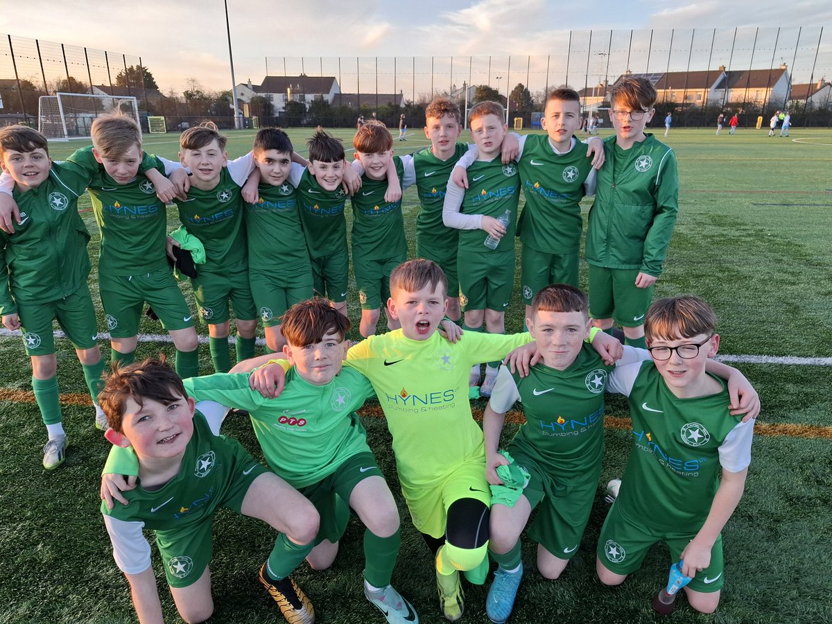 gazzapatterson's tweet photo. The lads rattling off a win on Friday night against Greencastle then another win tonight against 18th Newtonabbey to put themselves 5 points clear with 4 games to go. #gowantheweestar #4moretogo https://t.co/g4if7RBc2p